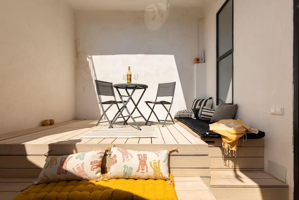 Cozy Loft Patio+Pool +Wifi Daire Valensiya Dış mekan fotoğraf
